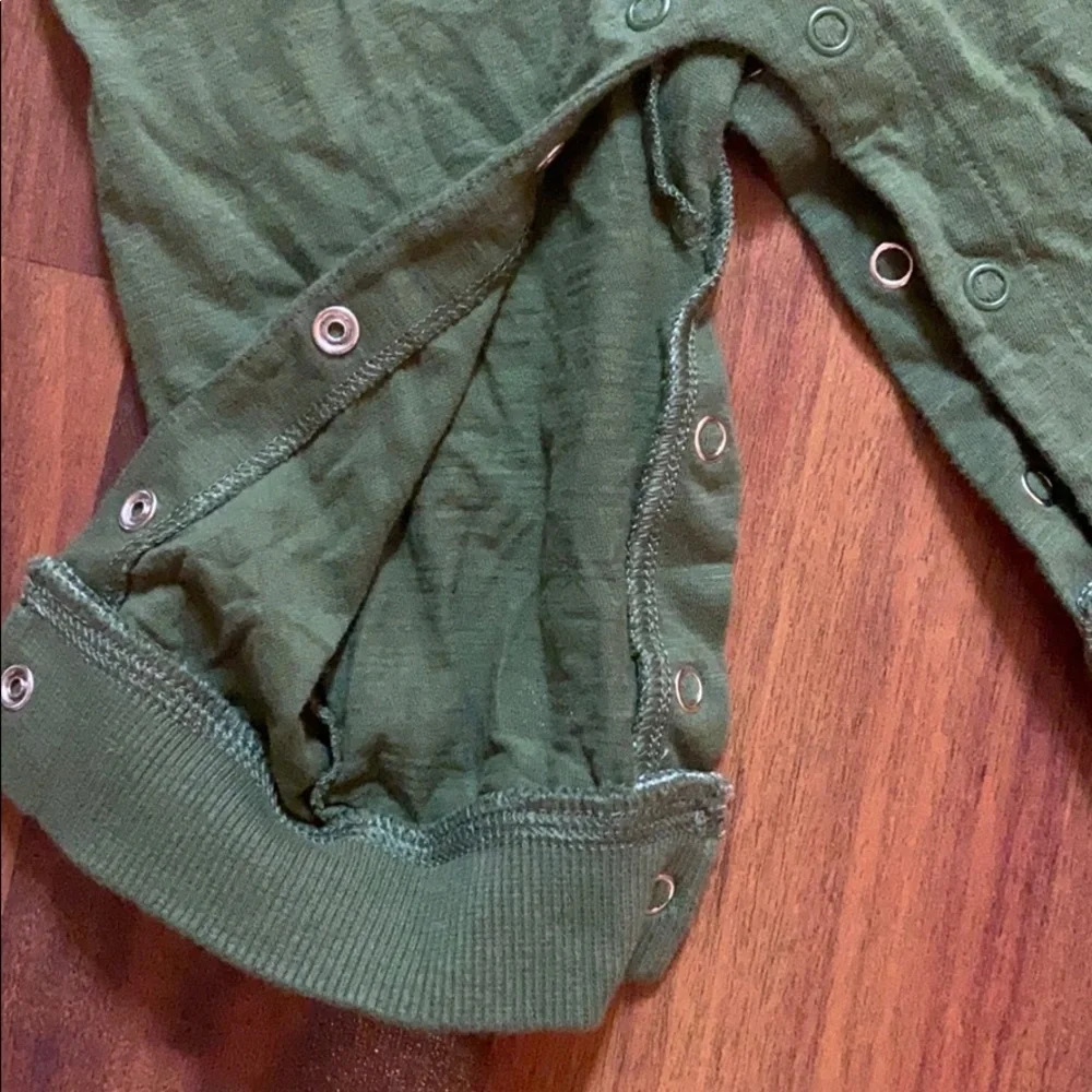 Carter’s baby boy bodysuit